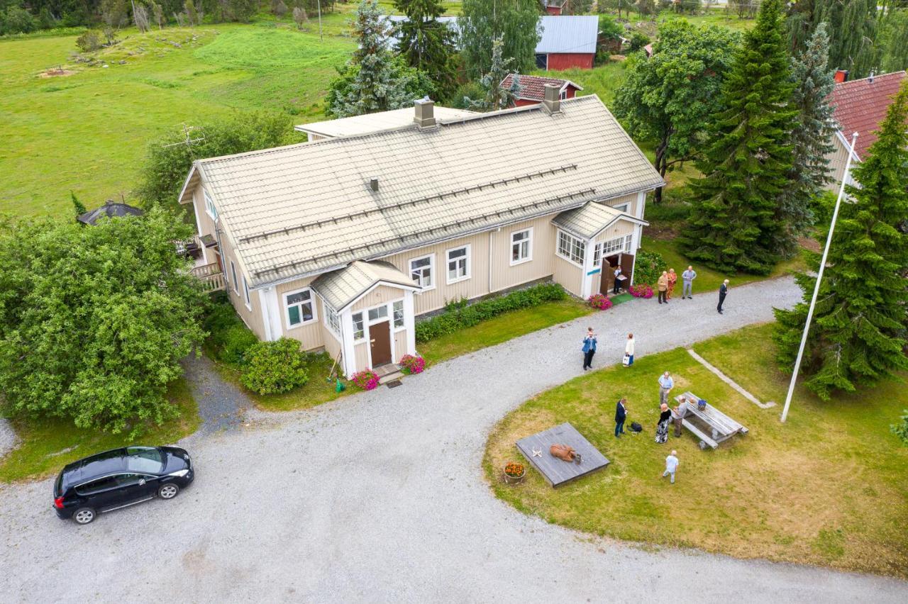 Ellilaen Kievari Toijala Exterior photo